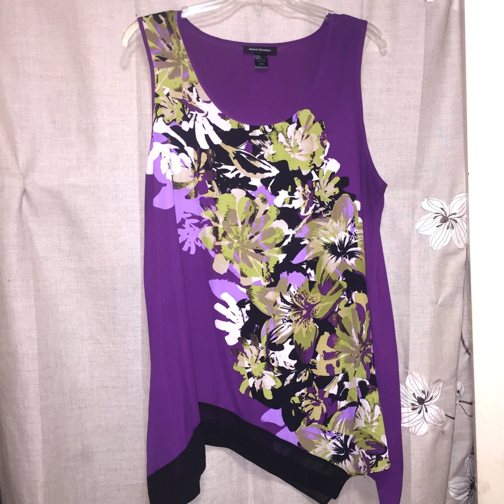 Asymmetric sleeveless blouse